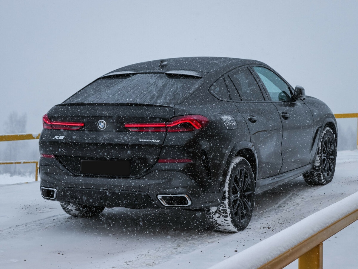 BMW X6 40d III (G06), 2021 - 61 094 км. | Фото №3