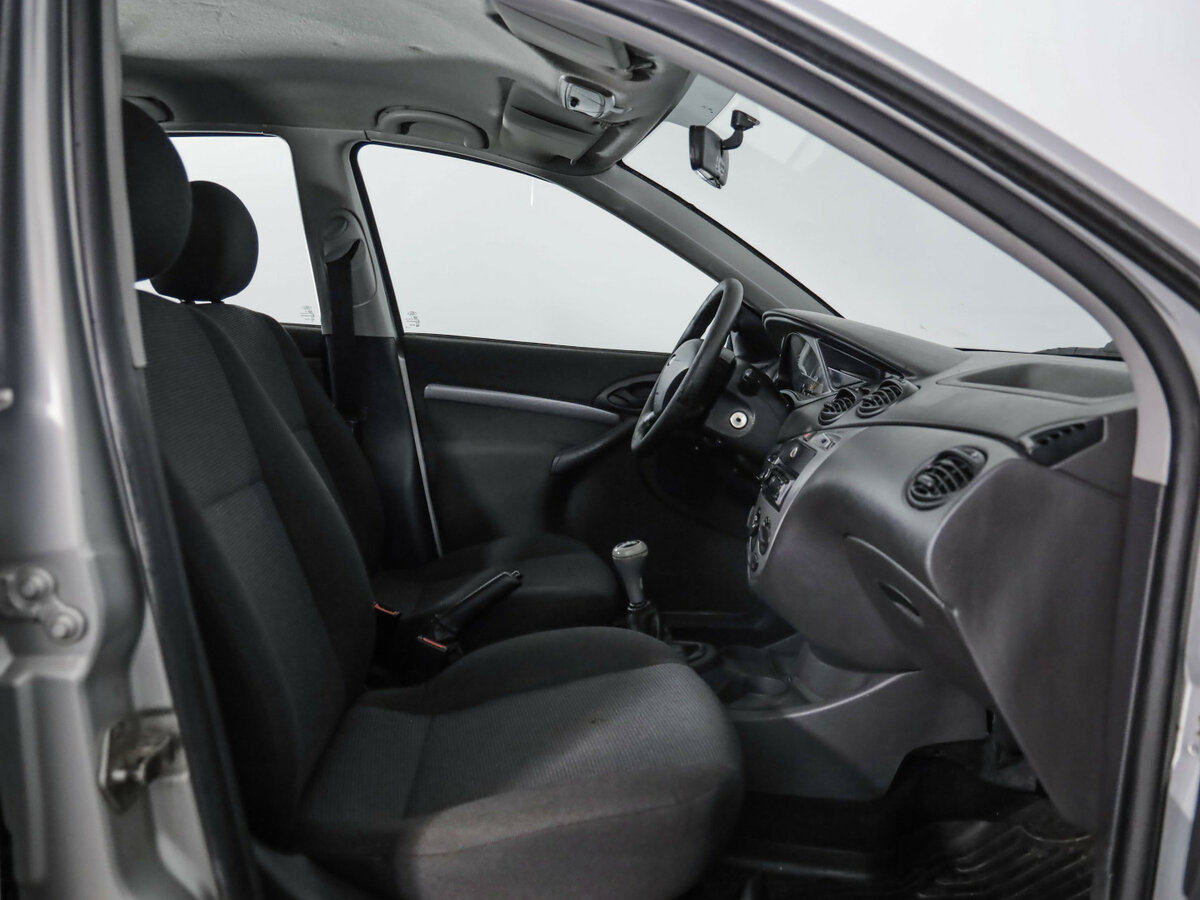 Ford Focus I Рестайлинг, 2003 Фото №16