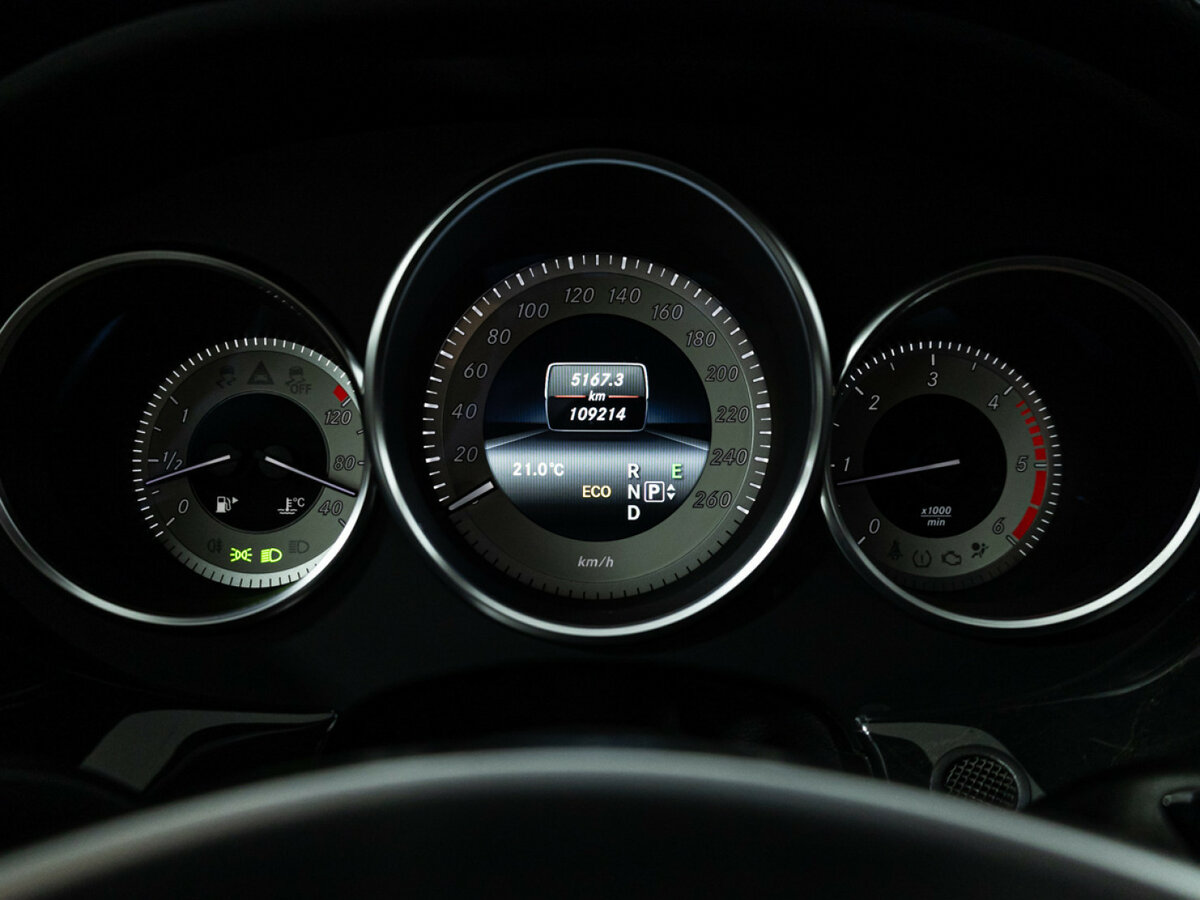 Mercedes-Benz CLS 250 BlueTEC II (C218) Рестайлинг, 2016 Фото №12