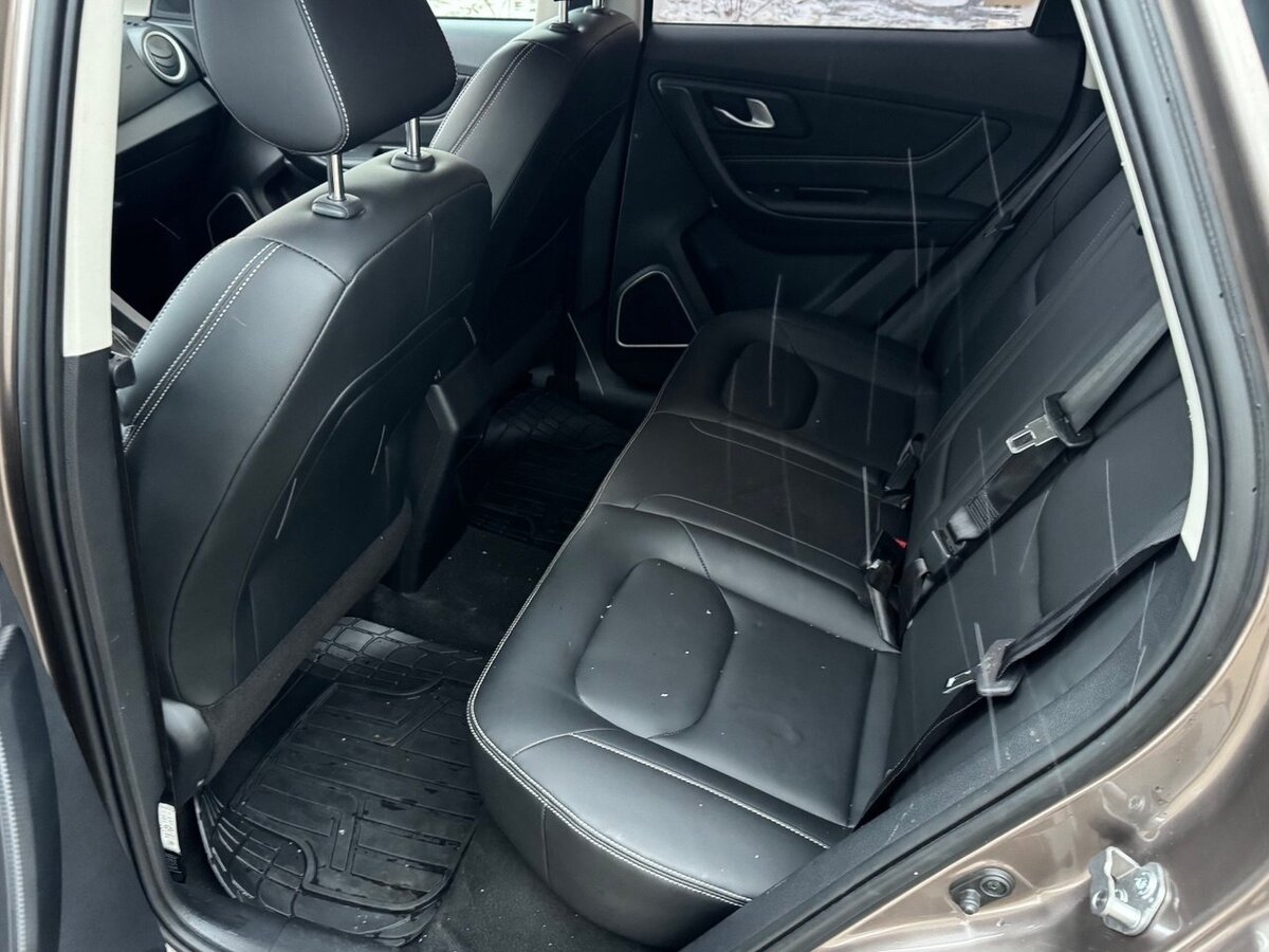 FAW Besturn X40 I, 2020 Фото №12