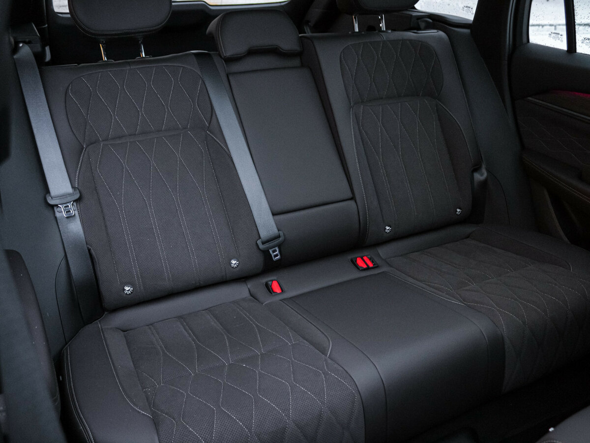 Geely Monjaro (Xingyue L) I Рестайлинг 2, 2025 - 2 246 км. | Фото №8