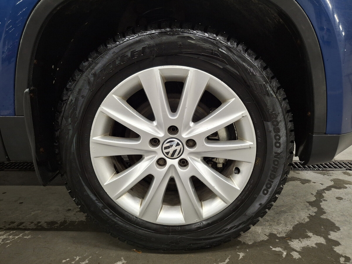 Volkswagen Tiguan I, 2010 Фото №18