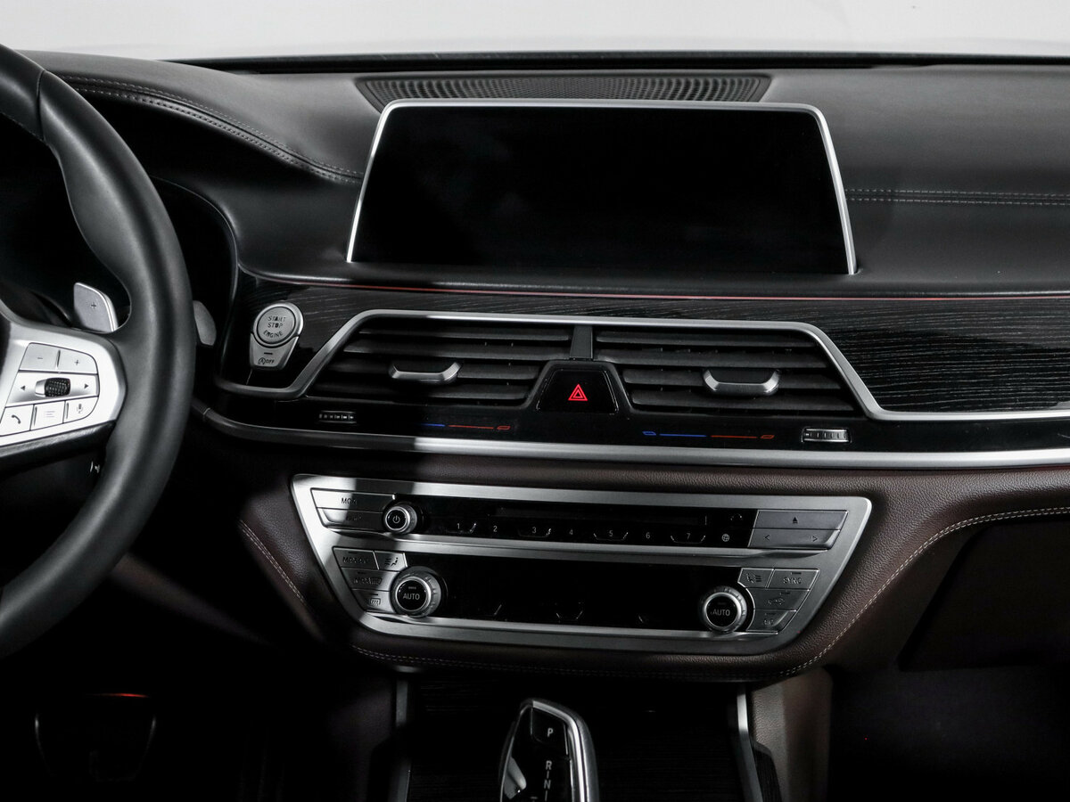 BMW 7 серии 730i VI (G11/G12) Рестайлинг, 2019 Фото №11