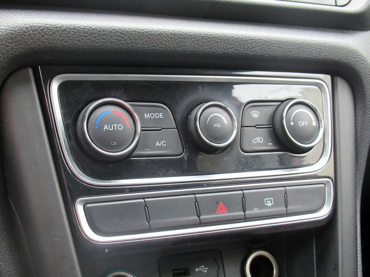 Chery Tiggo 3 I, 2017 Фото №17