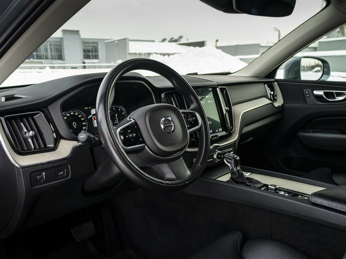 Volvo XC60 II, 2019 Фото №12