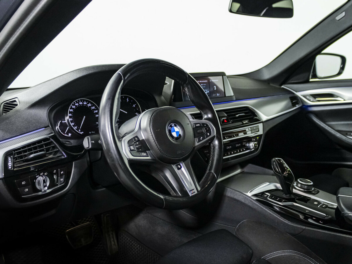 BMW 5 серии 520d xDrive VII (G30/G31/G38), 2019 Фото №9