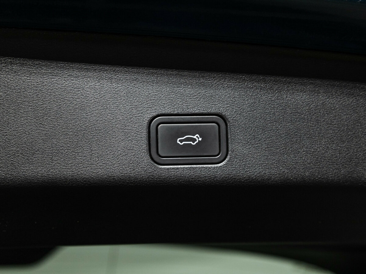 Geely Monjaro I, 2023 Фото №23