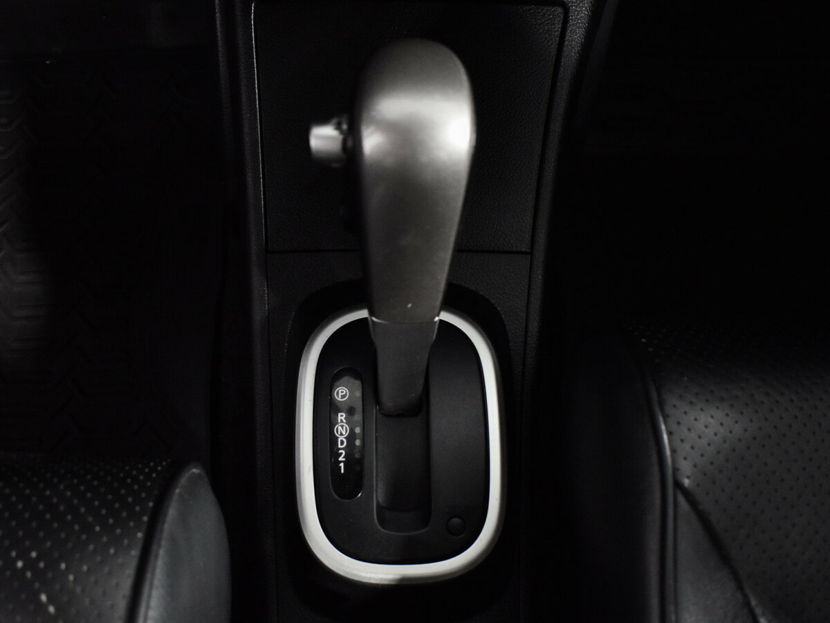 Nissan Tiida I, 2008 Фото №16