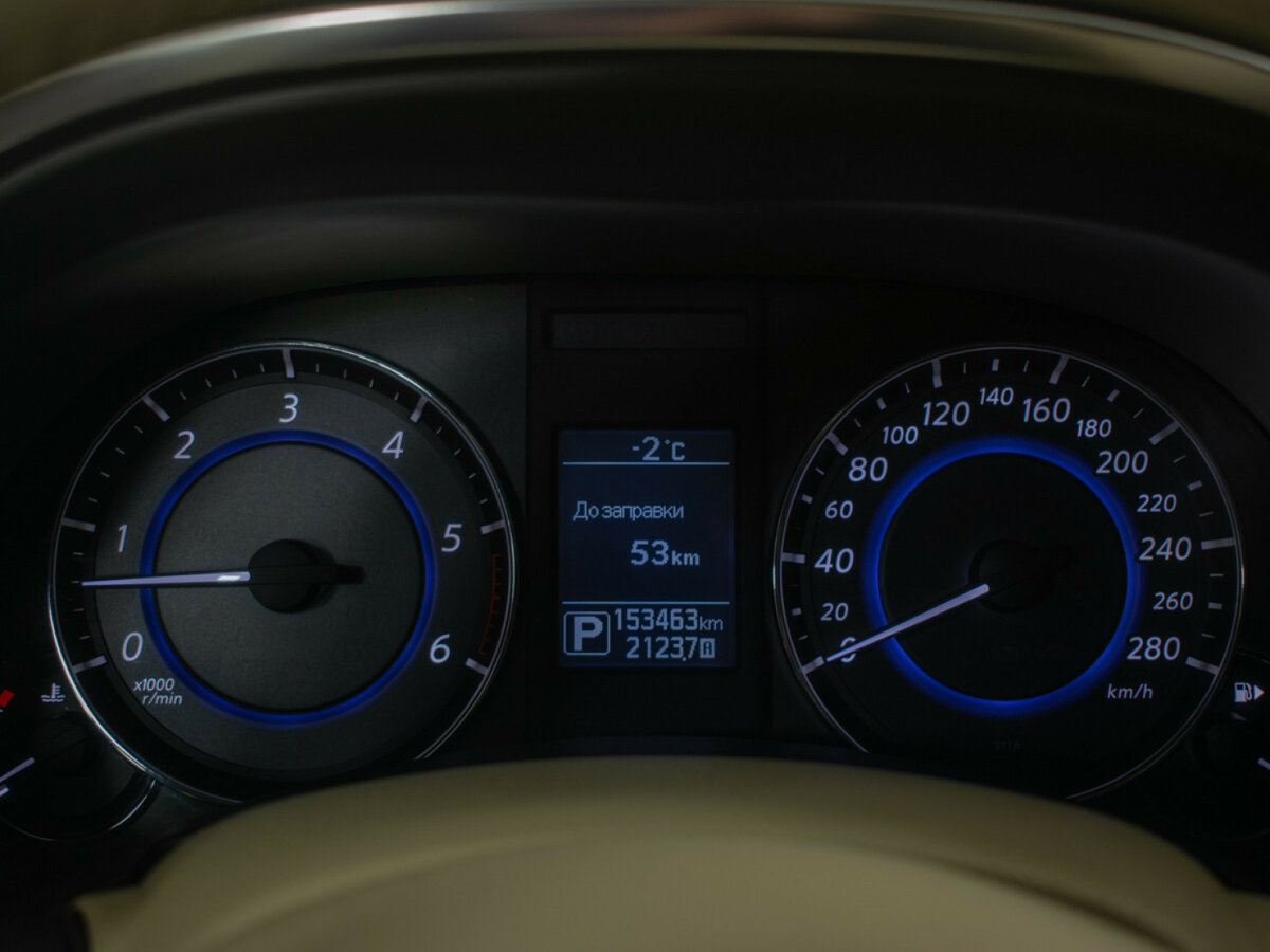 Infiniti QX70, 2015 Фото №10