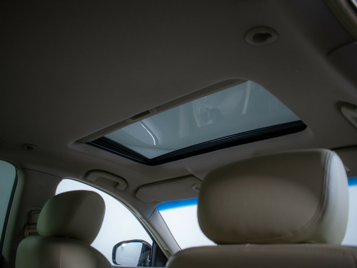 Infiniti QX70, 2015 Фото №14