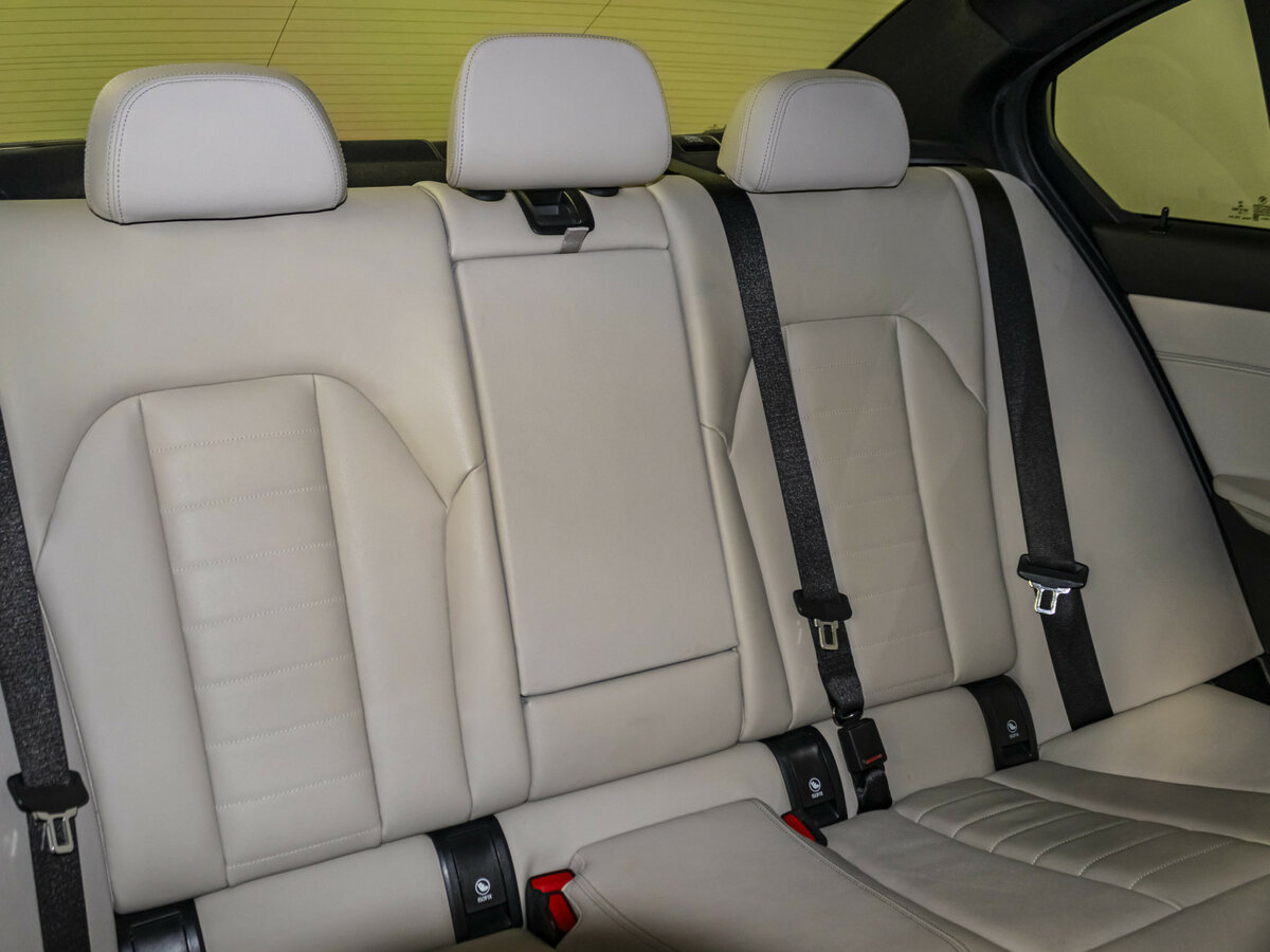 BMW 3 серии 320d xDrive VII (G2x), 2020 Фото №13