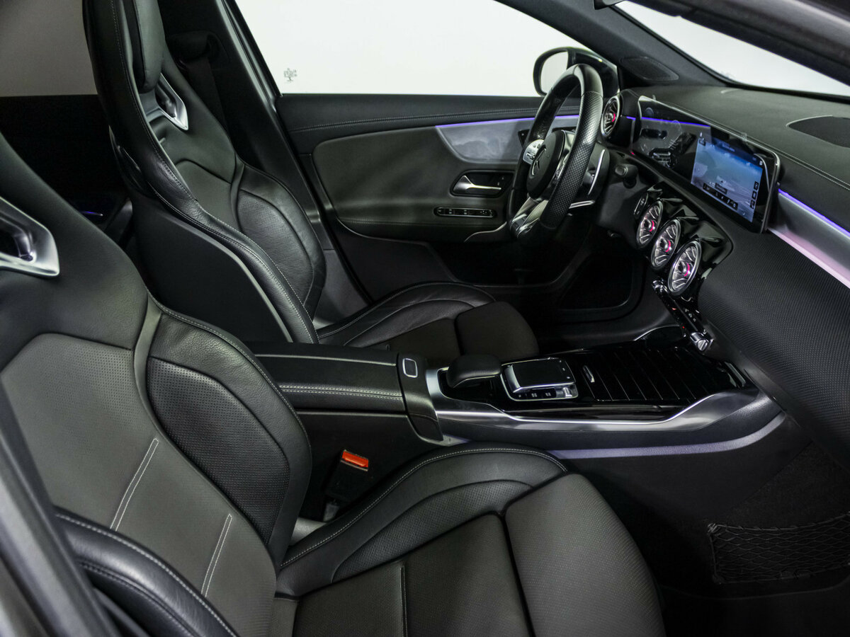 Mercedes-Benz A-Класс AMG 35 AMG II (W177), 2019 Фото №9