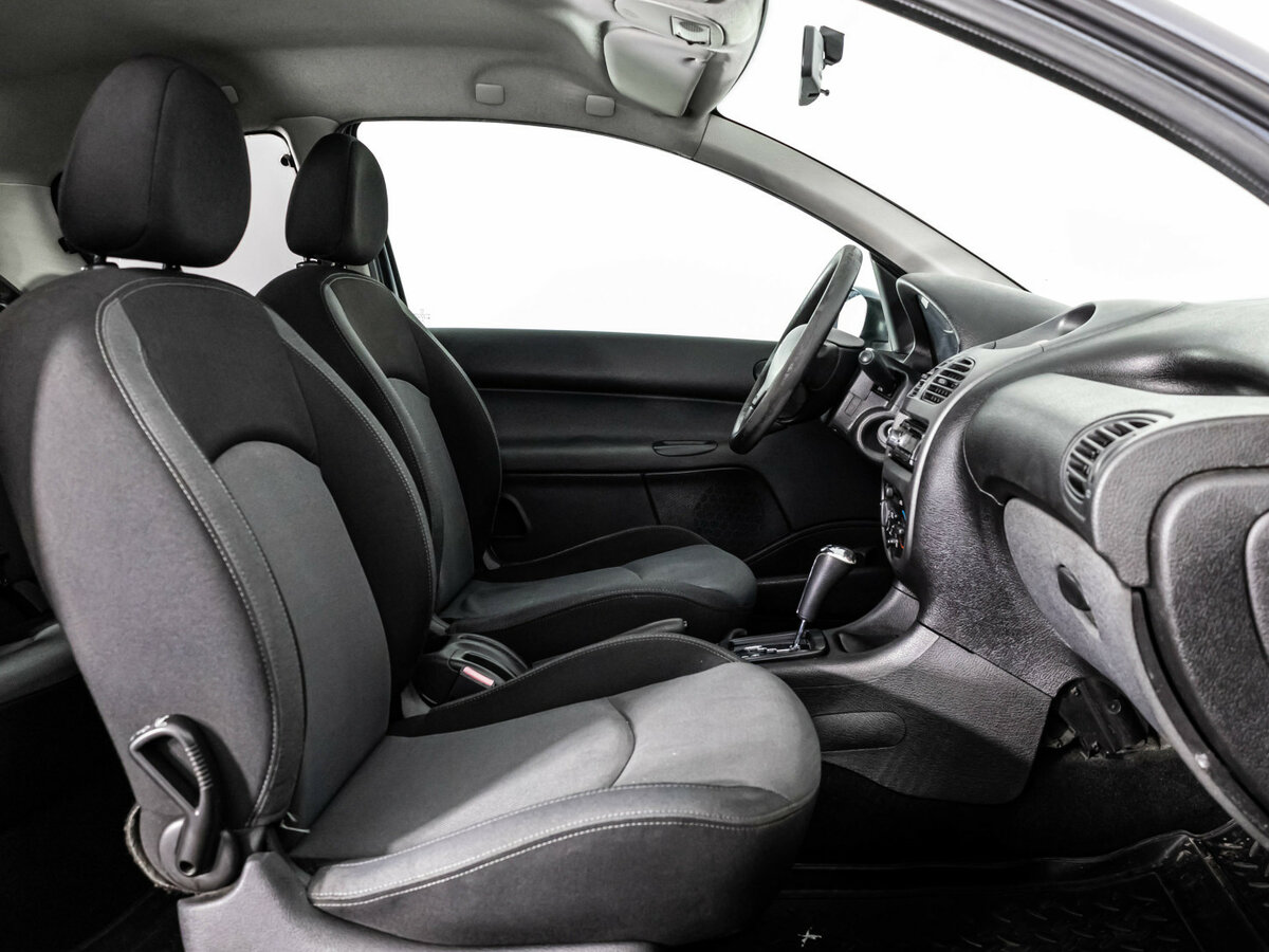 Peugeot 206, 2008 Фото №13