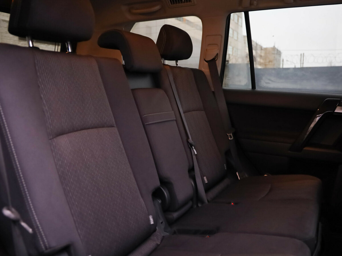 Toyota Land Cruiser Prado 150 Series Рестайлинг 3, 2021 Фото №9