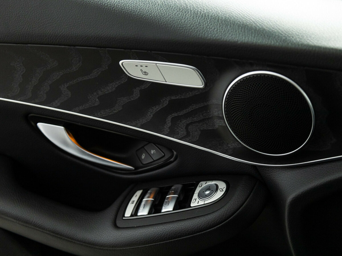 Mercedes-Benz GLC 200 I (X253) Рестайлинг, 2021 Фото №16