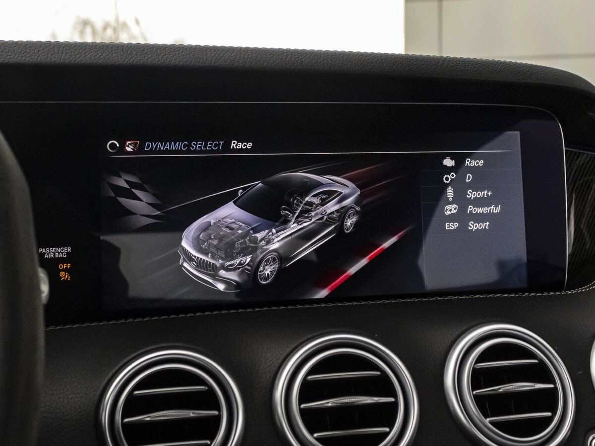 Mercedes-Benz S-Класс AMG 63 AMG III (W222, C217) Рестайлинг, 2020 Фото №19