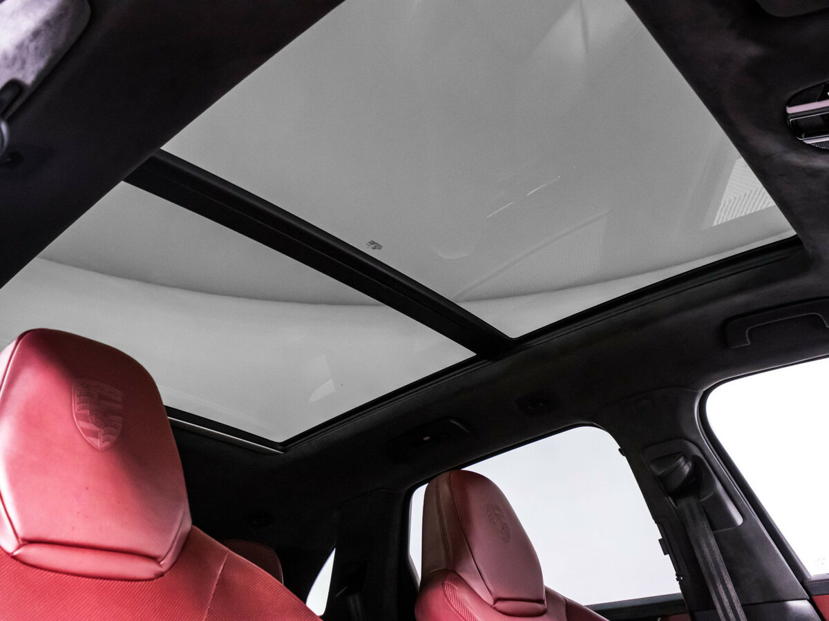 Porsche Cayenne Turbo III, 2018 Фото №24