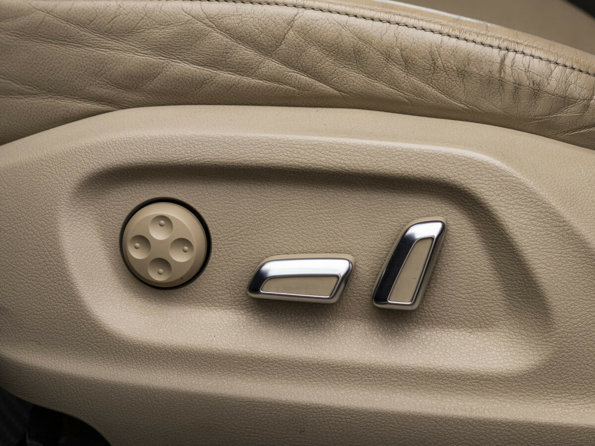 Audi Q5 I (8R) Рестайлинг, 2013 Фото №17