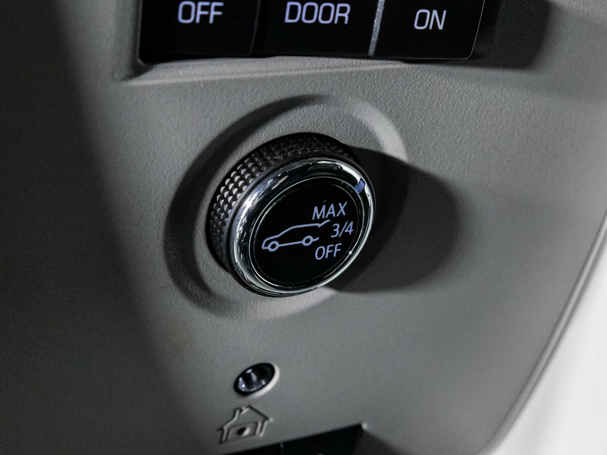 Chevrolet Tahoe IV, 2019 Фото №19