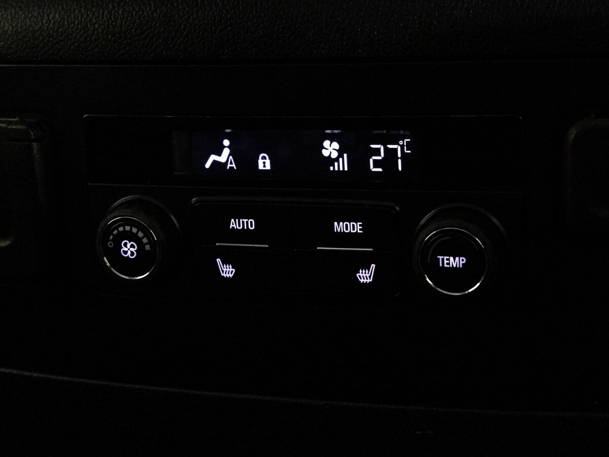 Chevrolet Tahoe IV, 2019 Фото №22