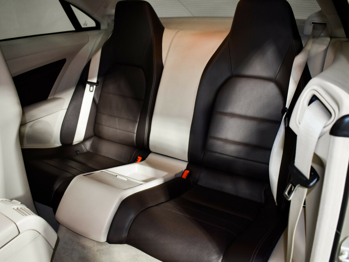 Mercedes-Benz E-Класс 200 IV (W212, S212, C207) Рестайлинг, 2016 Фото №11