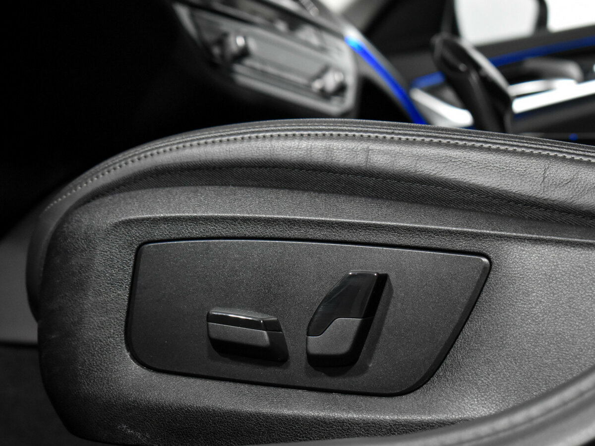 BMW 5 серии 520d xDrive VII (G30/G31/G38) Рестайлинг, 2020 - 143 000 км. | Фото №8