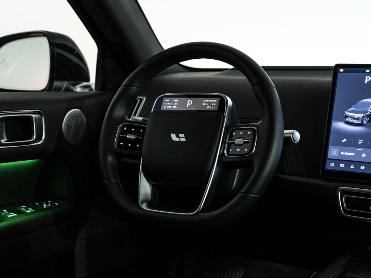 Li Auto (Lixiang) L6, 2024 Фото №21