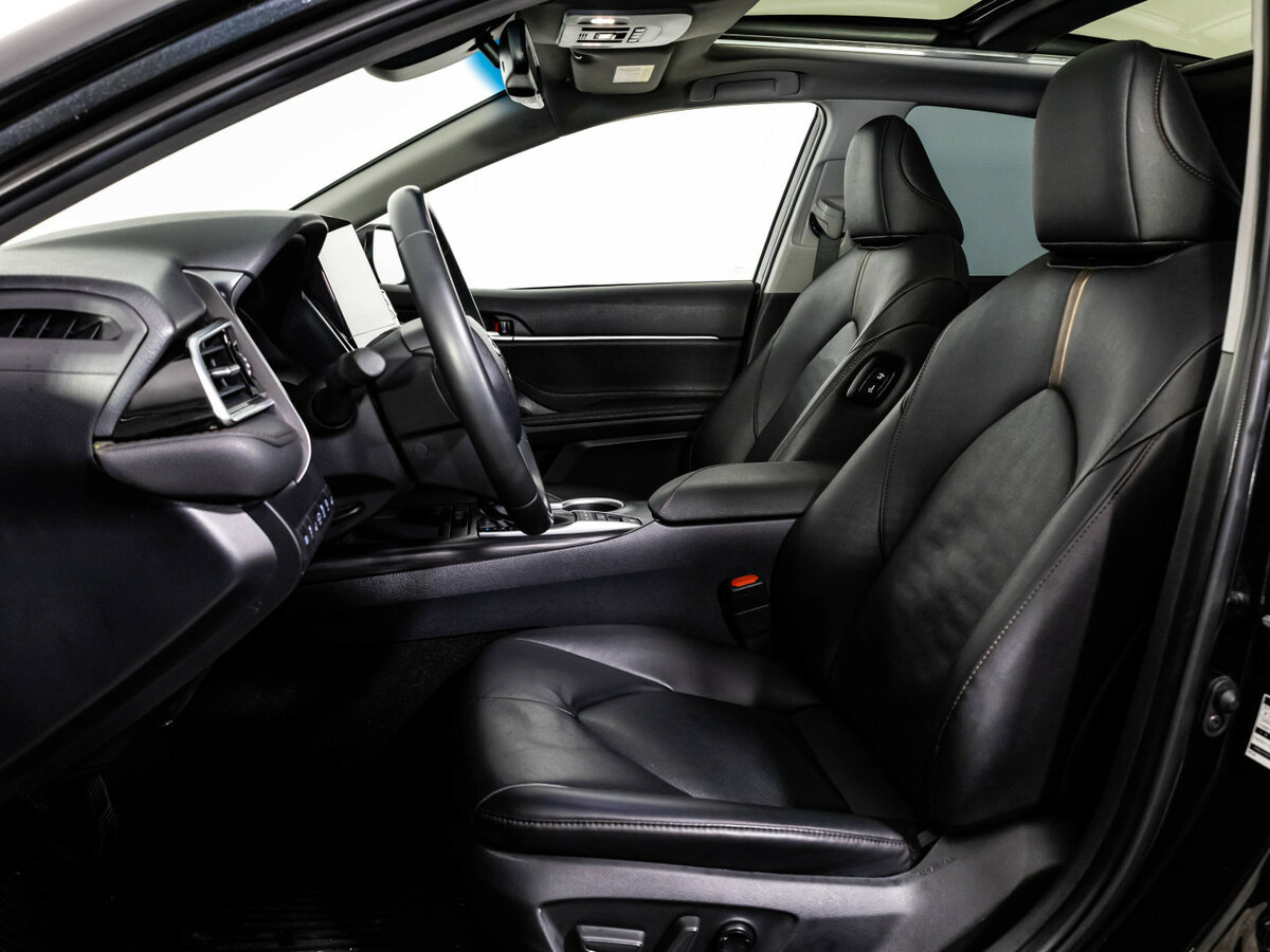 Toyota Camry VIII (XV70) Рестайлинг, 2023 Фото №20