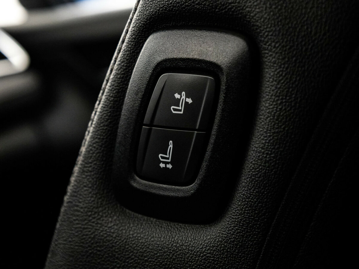 Toyota Camry VIII (XV70) Рестайлинг, 2023 Фото №28