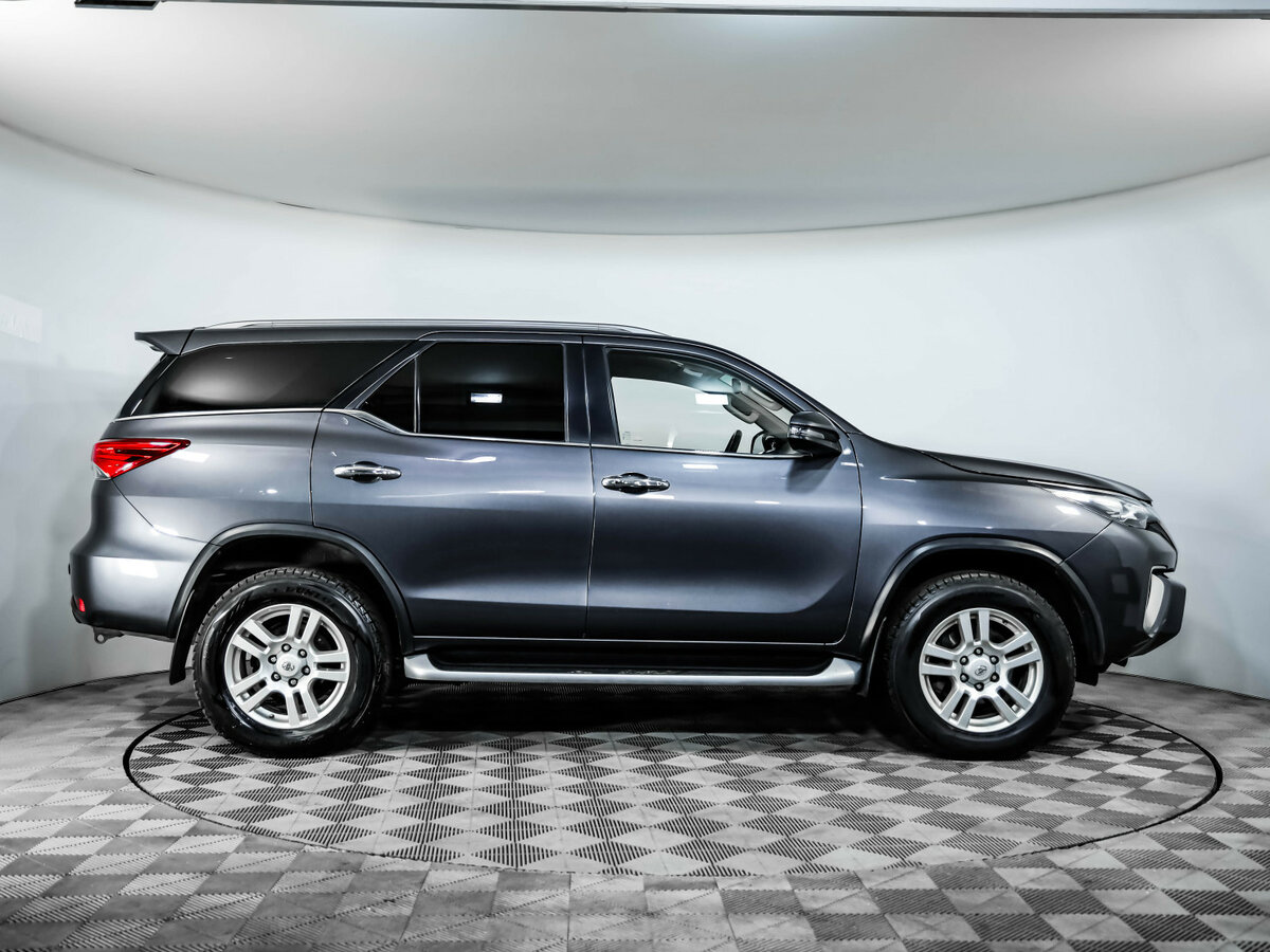 Toyota Fortuner II, 2017 - 126 805 км. | Фото №4