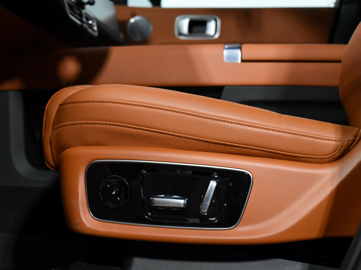 Li Auto (Lixiang) L9 44.5 kWh I, 2023 Фото №8