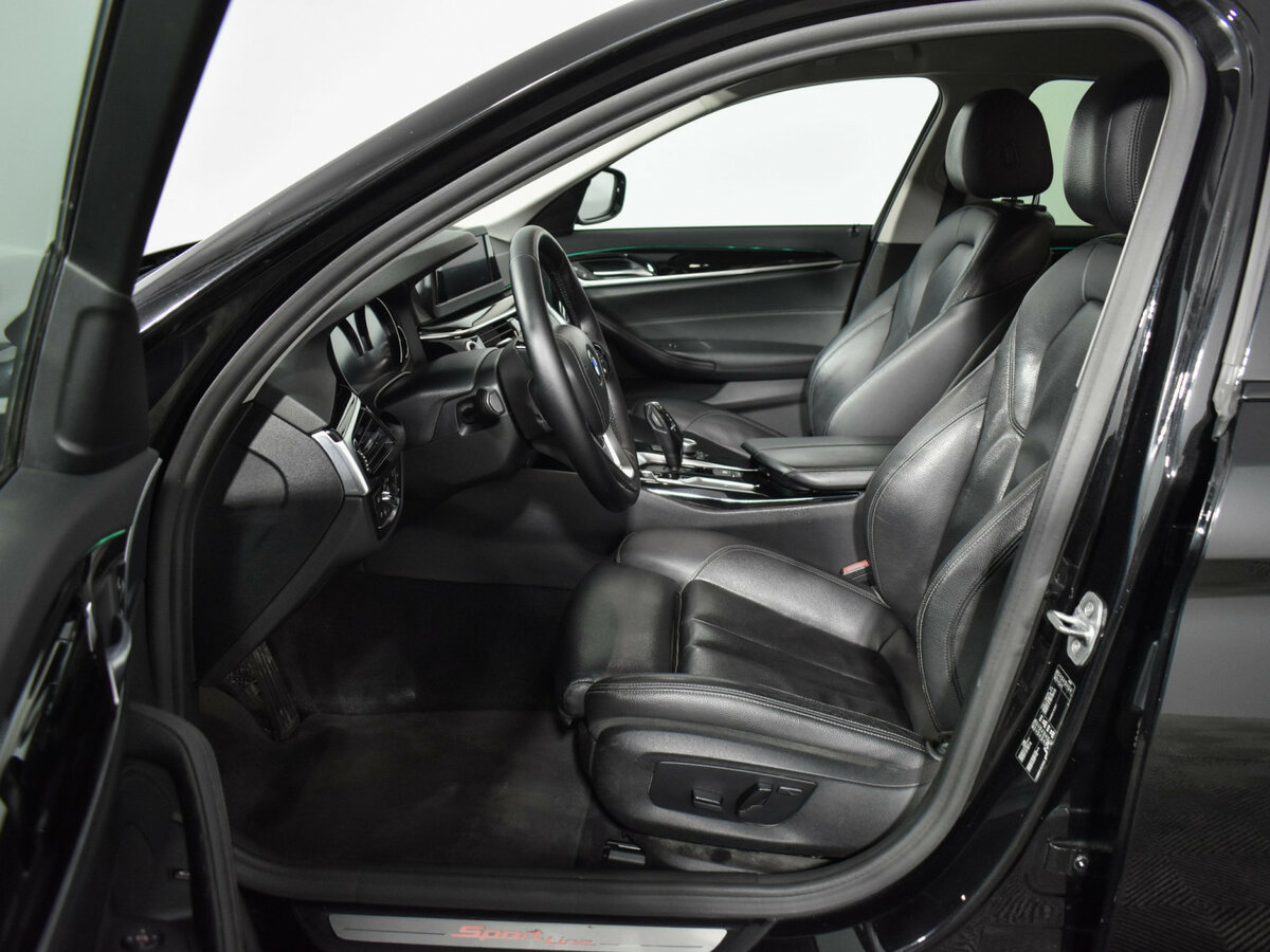 BMW 5 серии 520d VII (G30/G31/G38), 2019 Фото №10