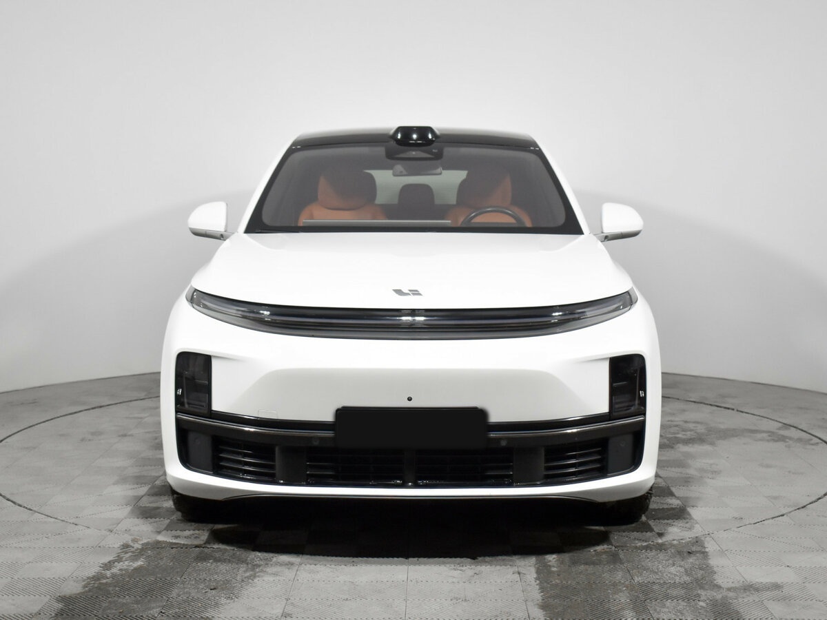 Li Auto (Lixiang) L7 52.3 kWh I Рестайлинг, 2024 - 81 081 км. | Фото №2