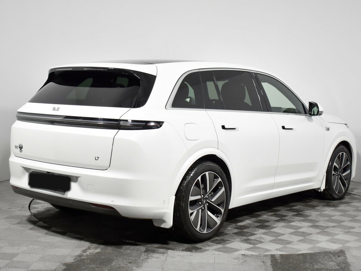 Li Auto (Lixiang) L7 52.3 kWh I Рестайлинг, 2024 - 81 081 км. | Фото №4