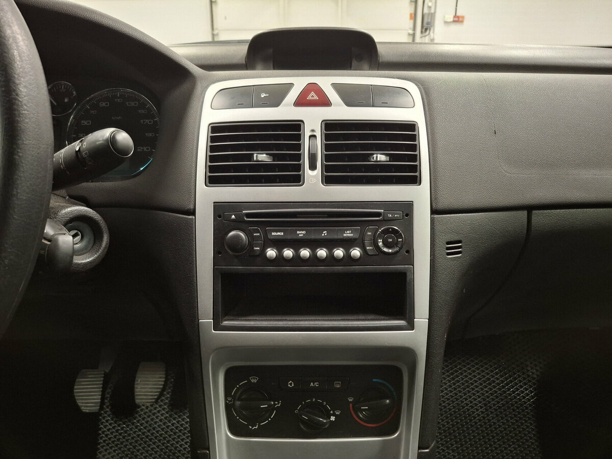 Peugeot 307 I Рестайлинг, 2006 Фото №14