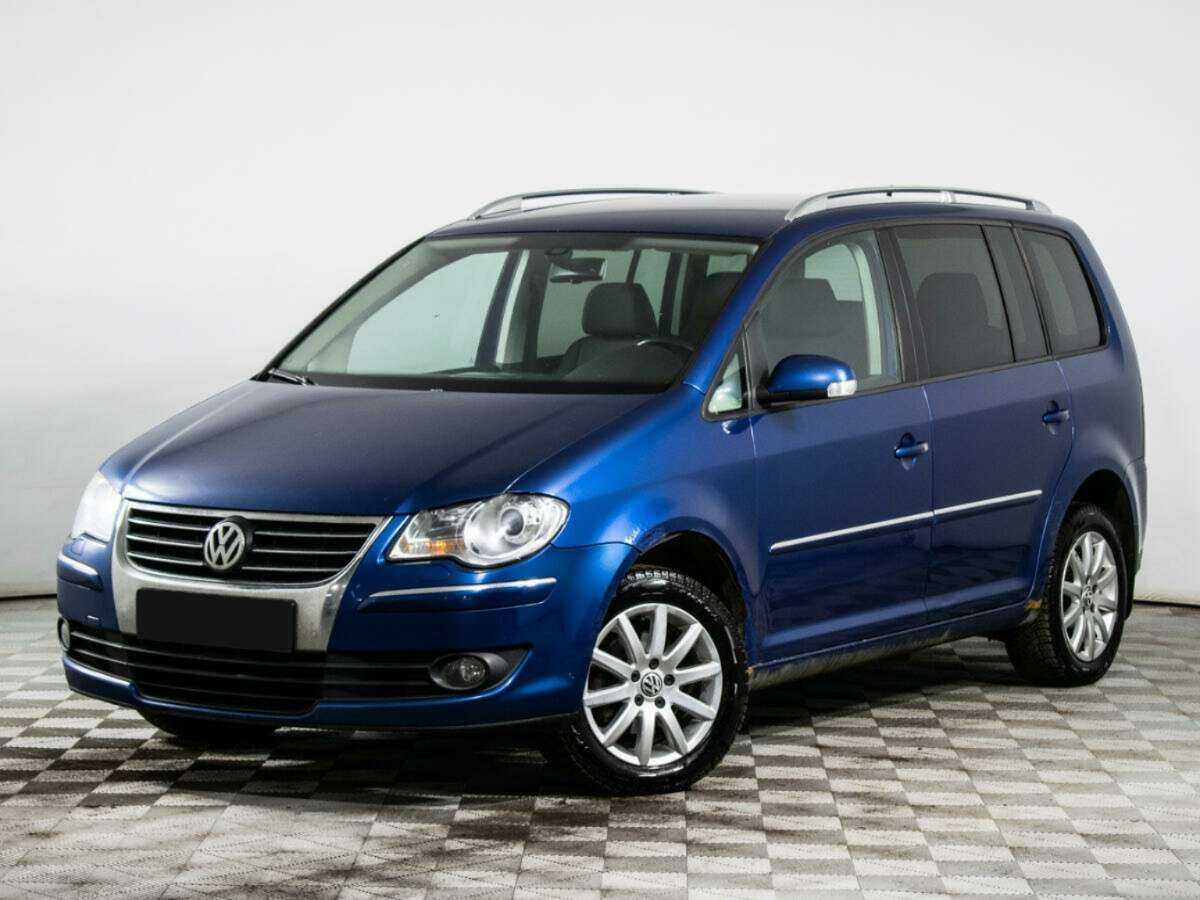 Volkswagen Touran, 2008 - 190 388 км. | Фото №1