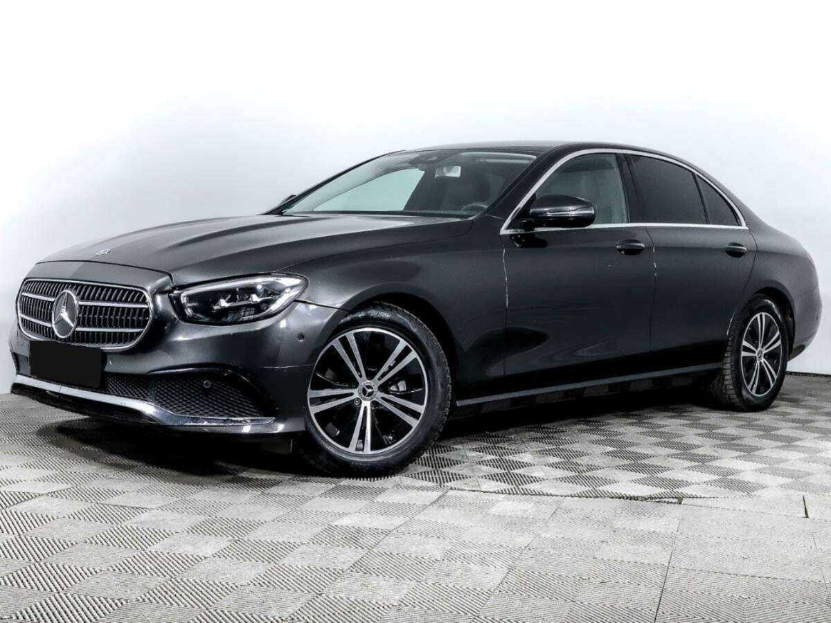 Mercedes-Benz E-Класс 220 d, 2022 - 6 296 км. | Фото №1