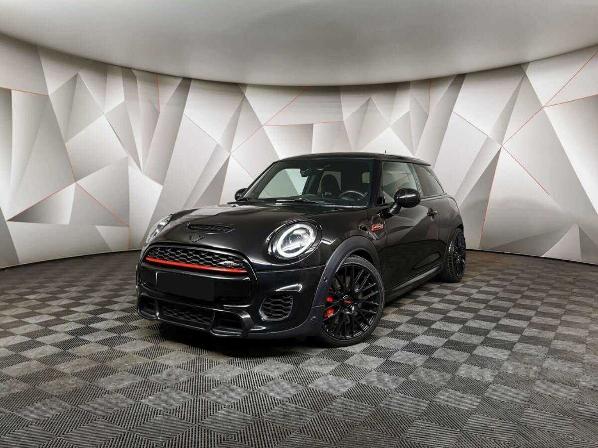 Mini Hatch JCW John Cooper Works, 2018 - 131 986 км. | Фото №1