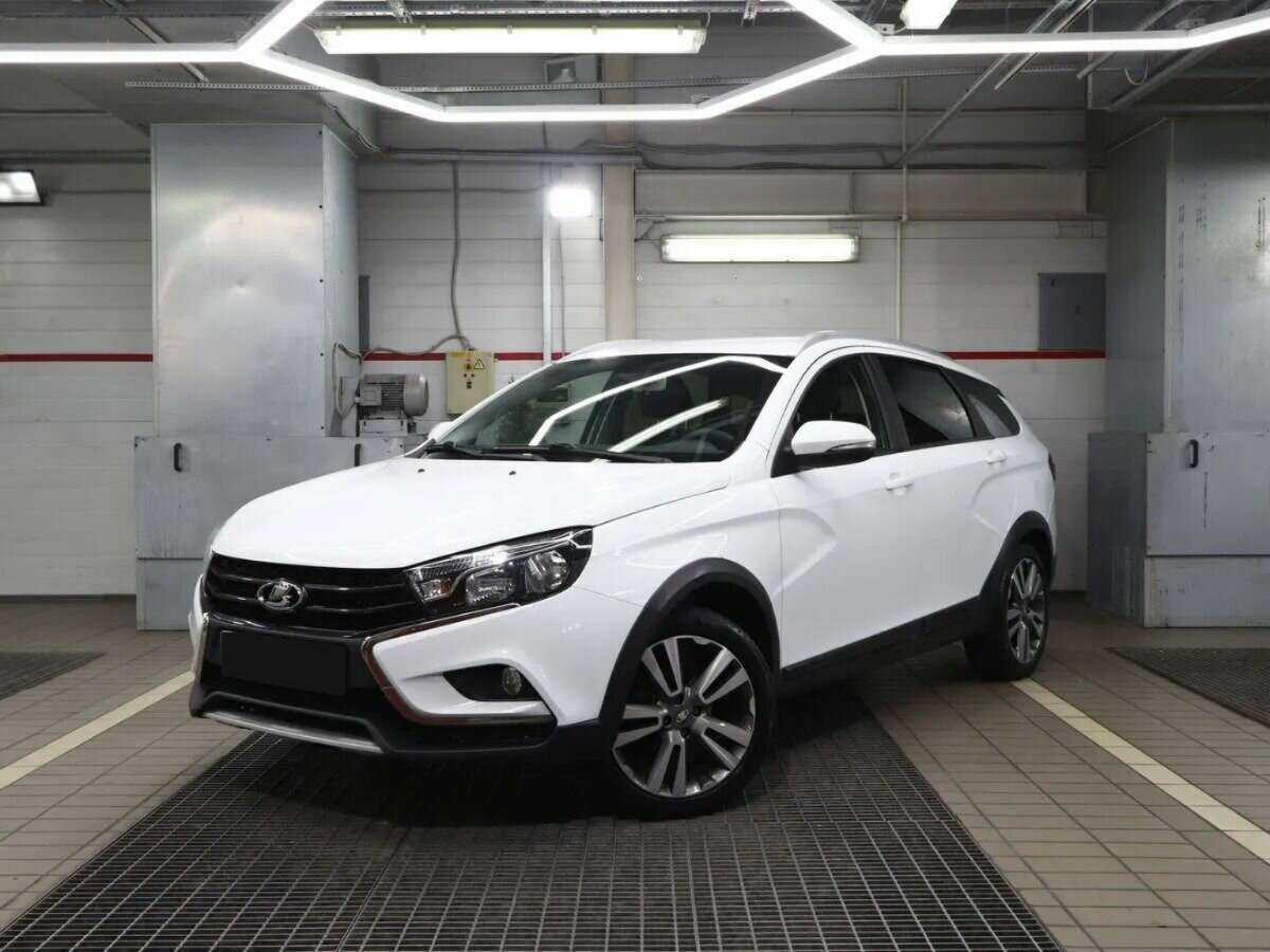 Lada (ВАЗ) Vesta SW, 2018 - 64 000 км. | Фото №1