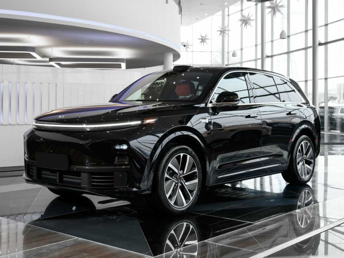 LiXiang L7, 2024 - 18 км. | Фото №1