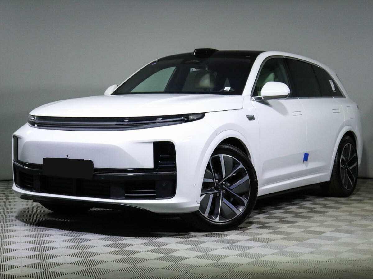 LiXiang L7 52.3 kWh, 2024 - 20 км. | Фото №1
