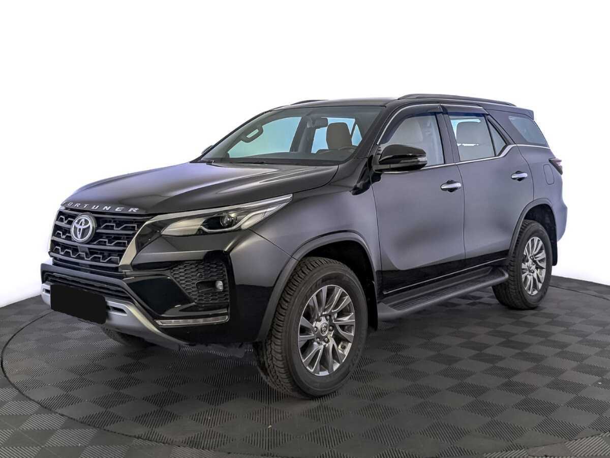 Toyota Fortuner, 2022 - 9 682 км. | Фото №1