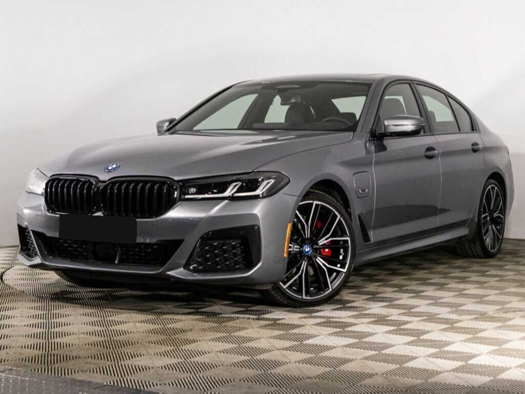 BMW 5 серии 530e xDrive, 2022 - 12 664 км. | Фото №1