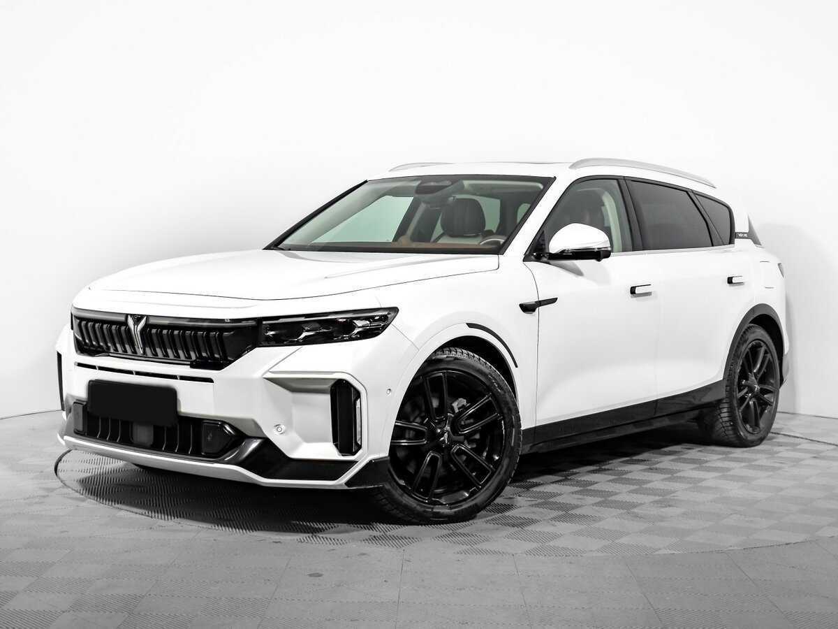 Voyah Free, 2023 - 15 304 км. | Фото №1