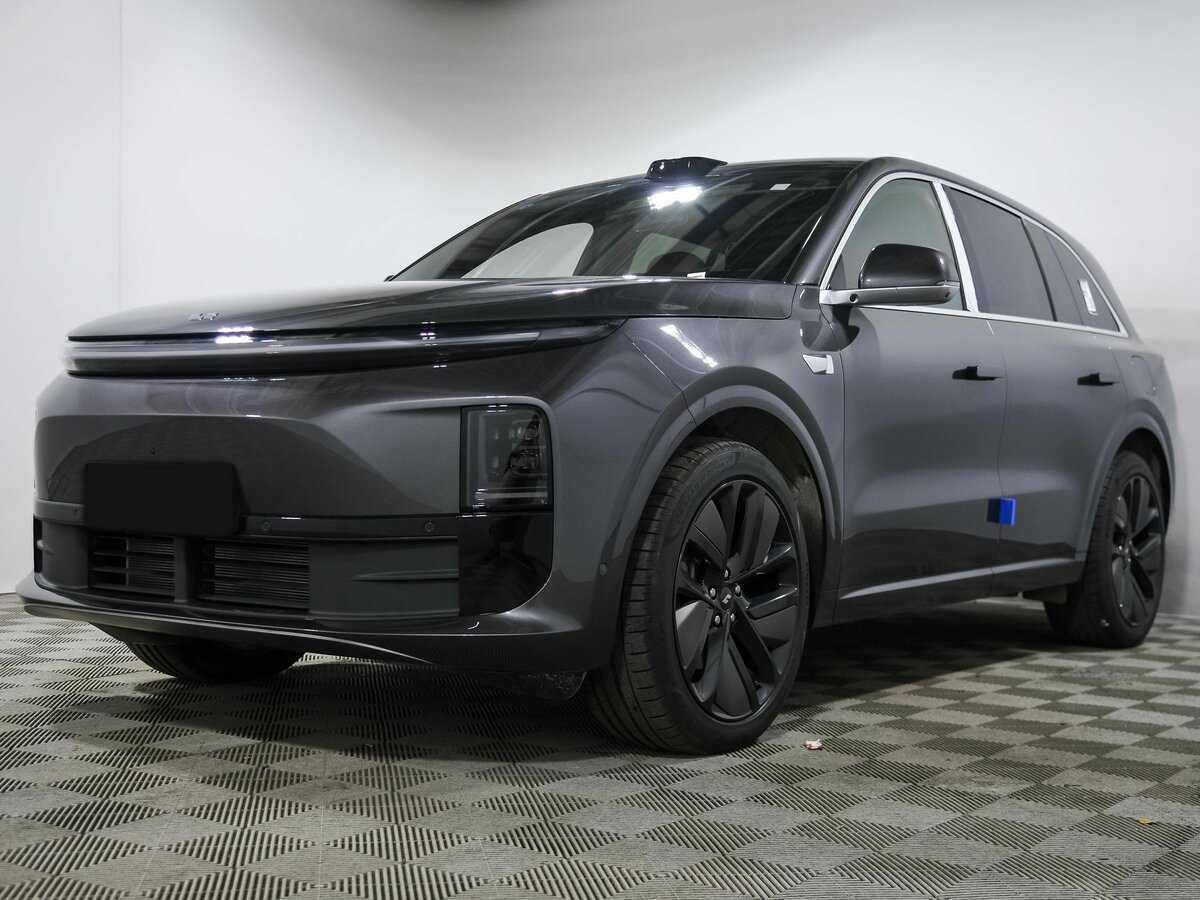 Lixiang L6, 2024 - 50 км. | Фото №1