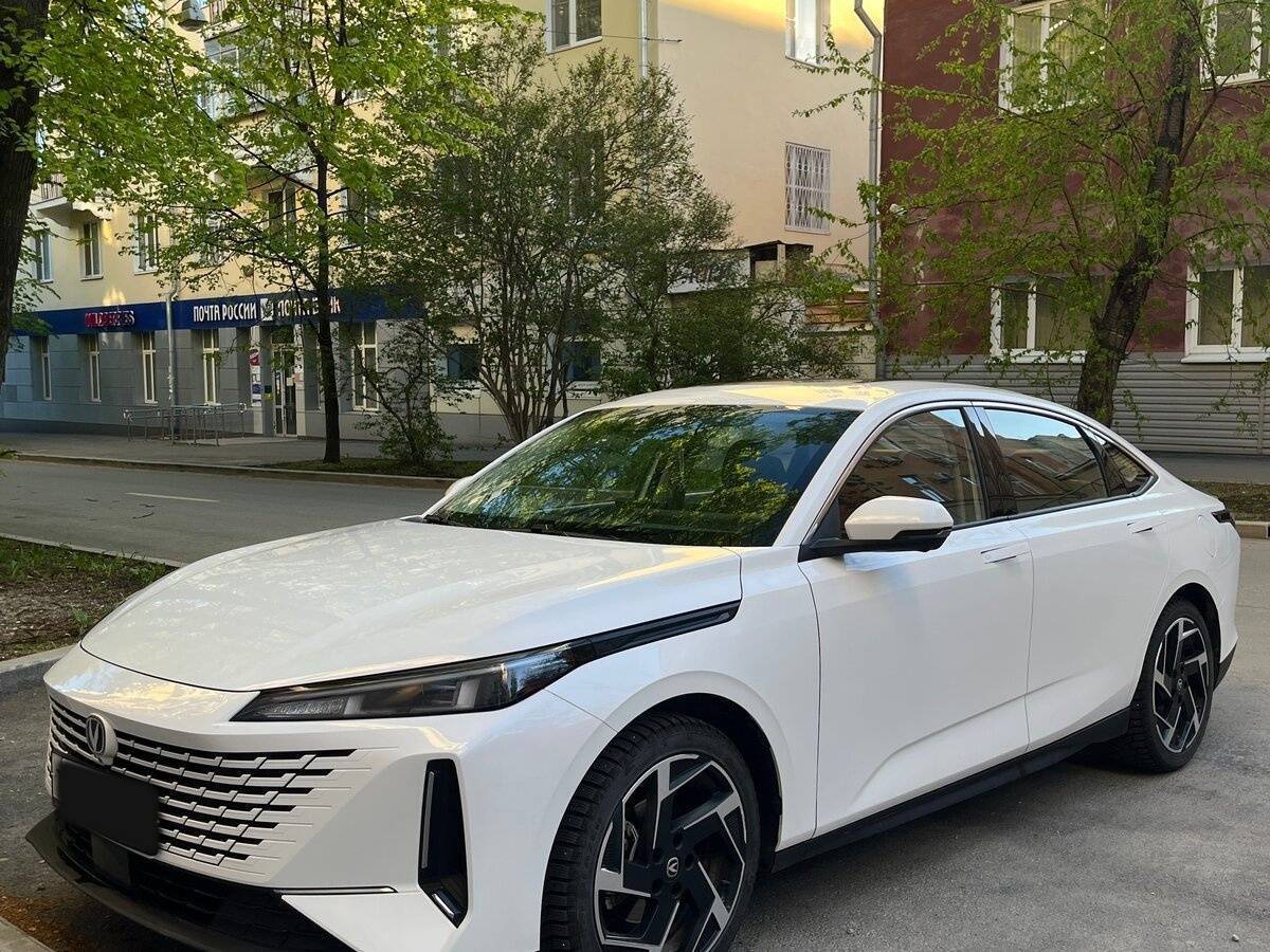 Changan Lamore, 2023 - 23 000 км. | Фото №1