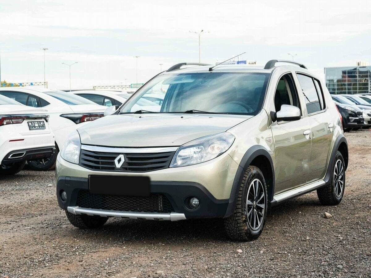 Renault Sandero Stepway, 2011 - 308 000 км. | Фото №1