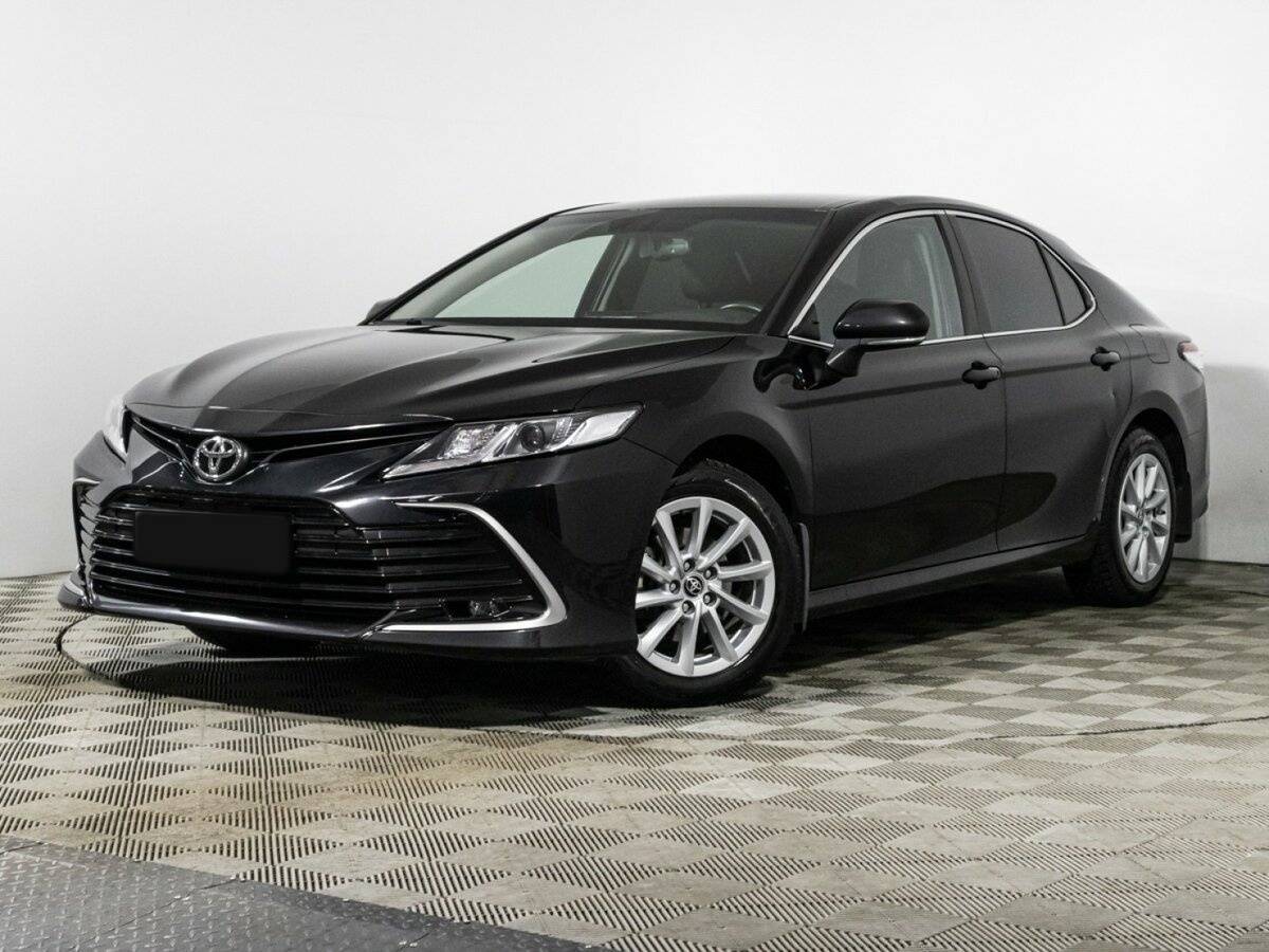 Toyota Camry, 2021 - 60 000 км. | Фото №1