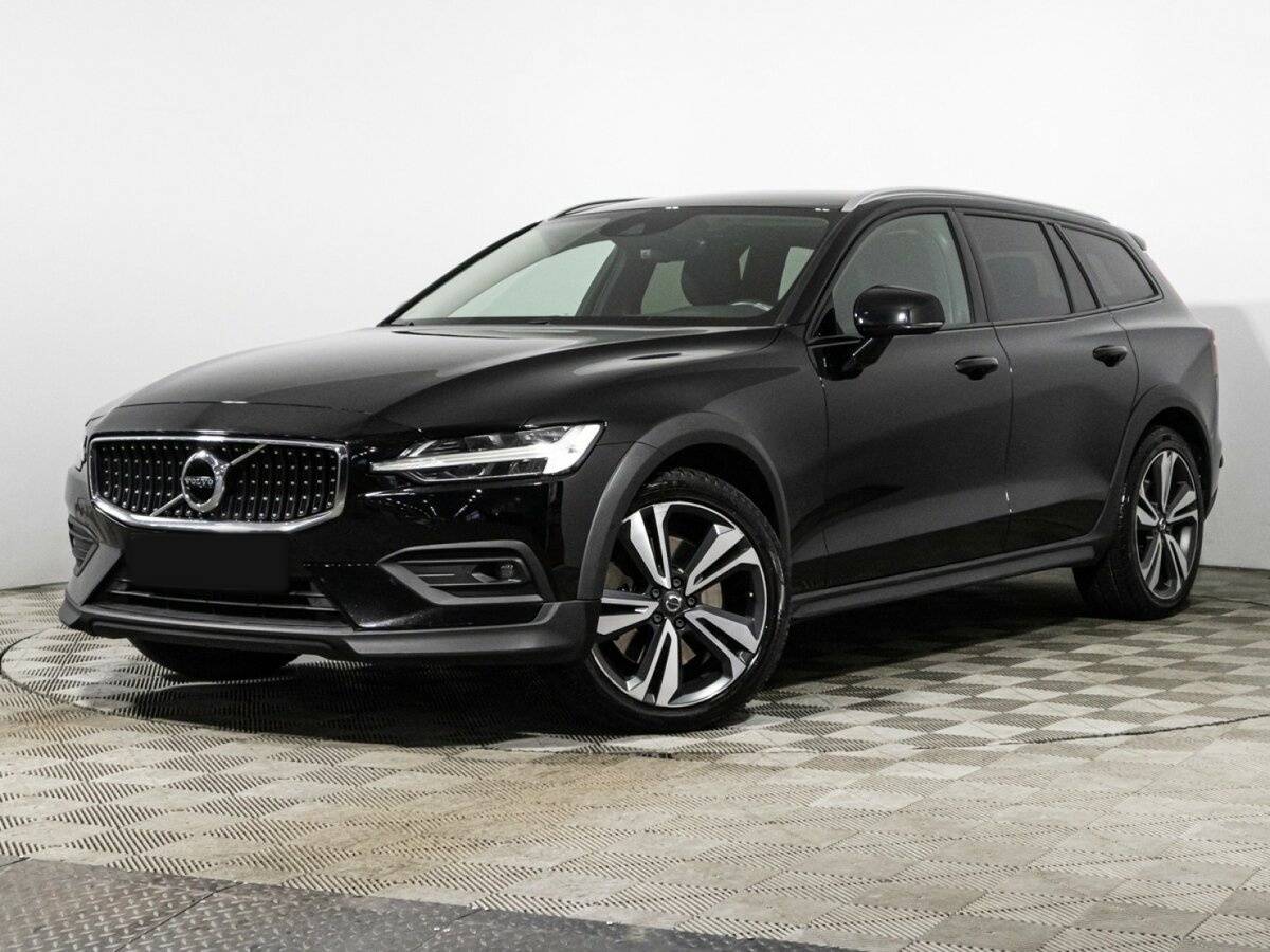 Volvo V60 Cross Country, 2019 - 149 126 км. | Фото №1