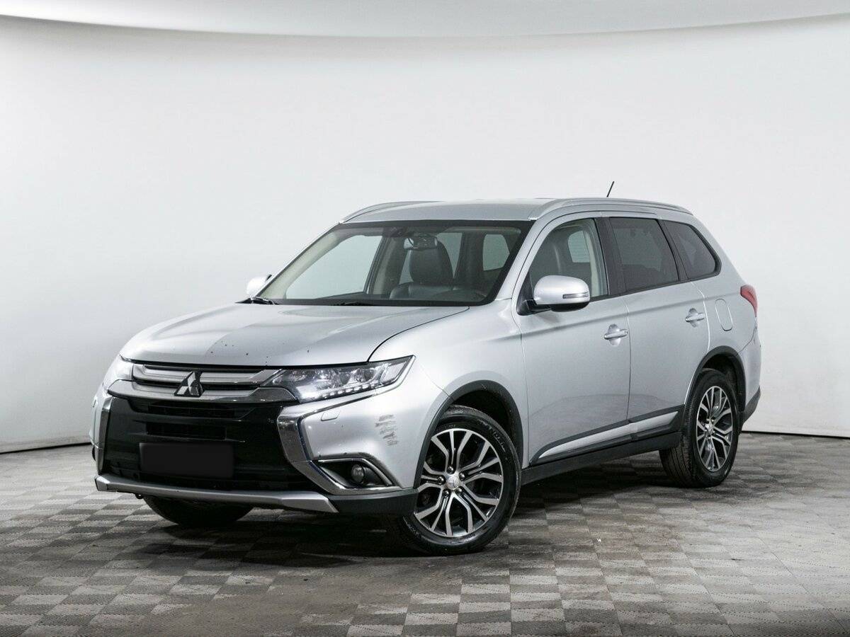 Mitsubishi Outlander, 2015 - 92 000 км. | Фото №1